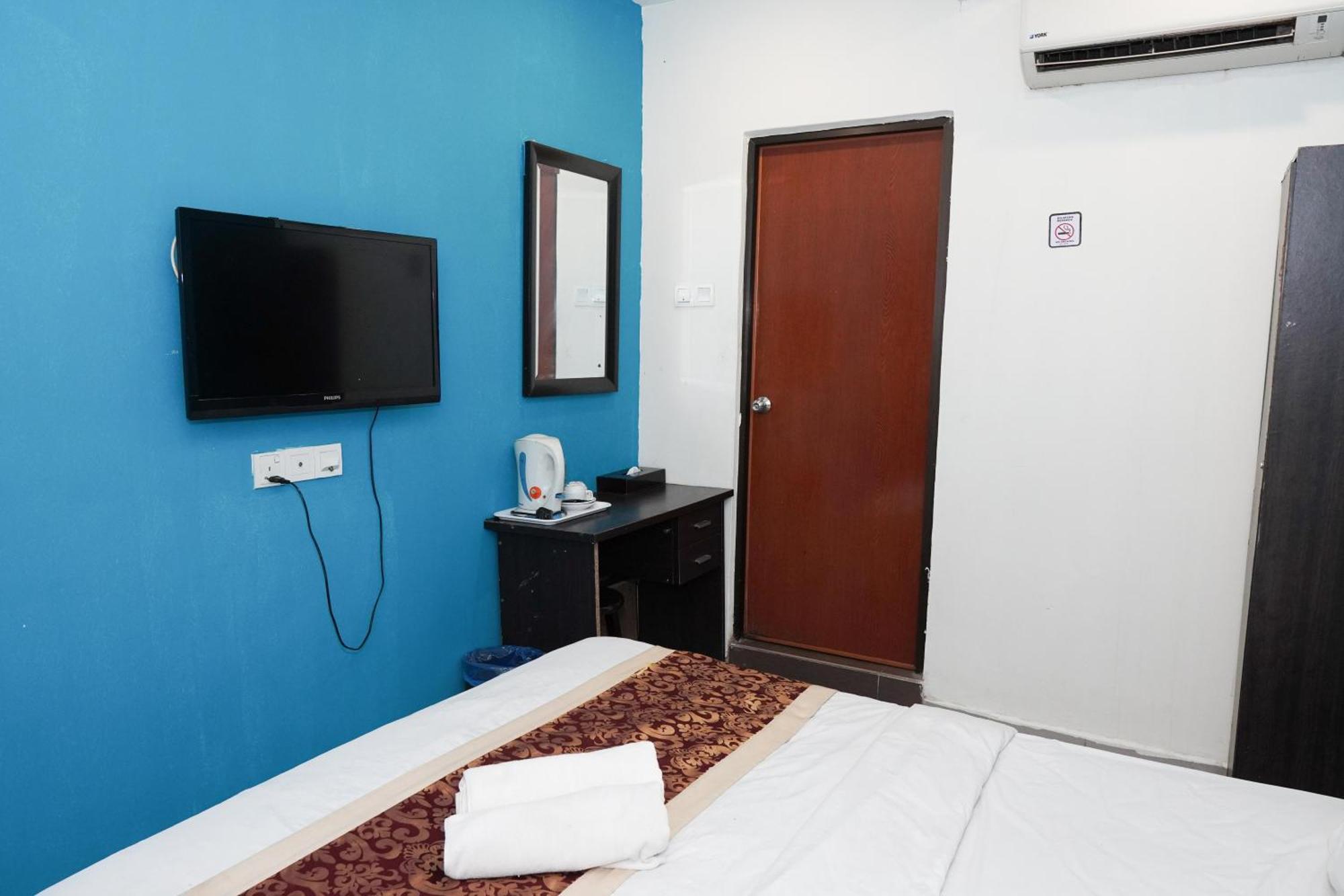 Hotel Shri Putiri Pasir Gudang Extérieur photo