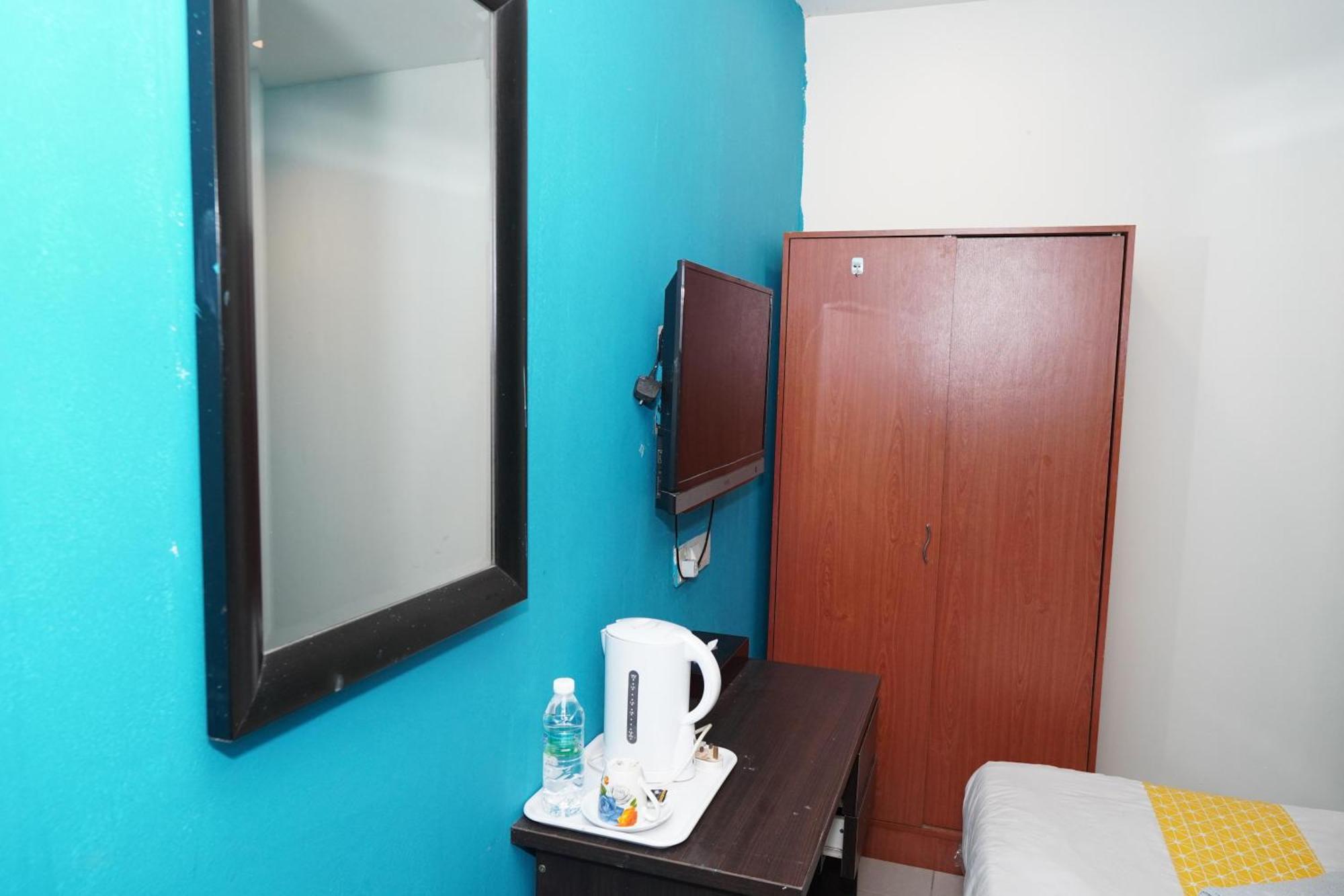 Hotel Shri Putiri Pasir Gudang Extérieur photo