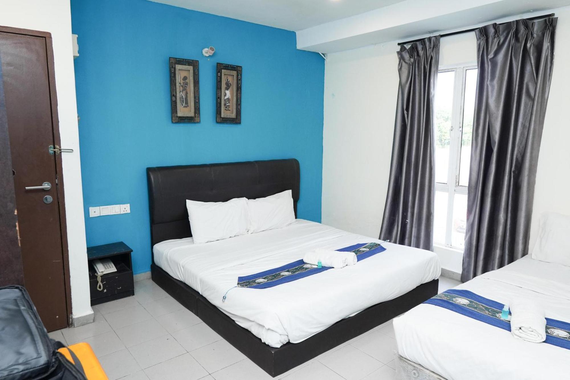Hotel Shri Putiri Pasir Gudang Extérieur photo