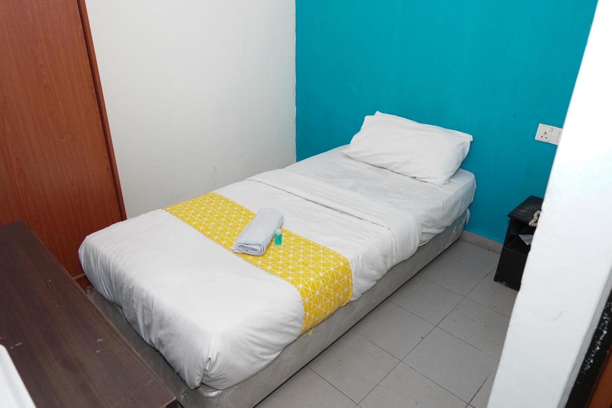 Hotel Shri Putiri Pasir Gudang Extérieur photo