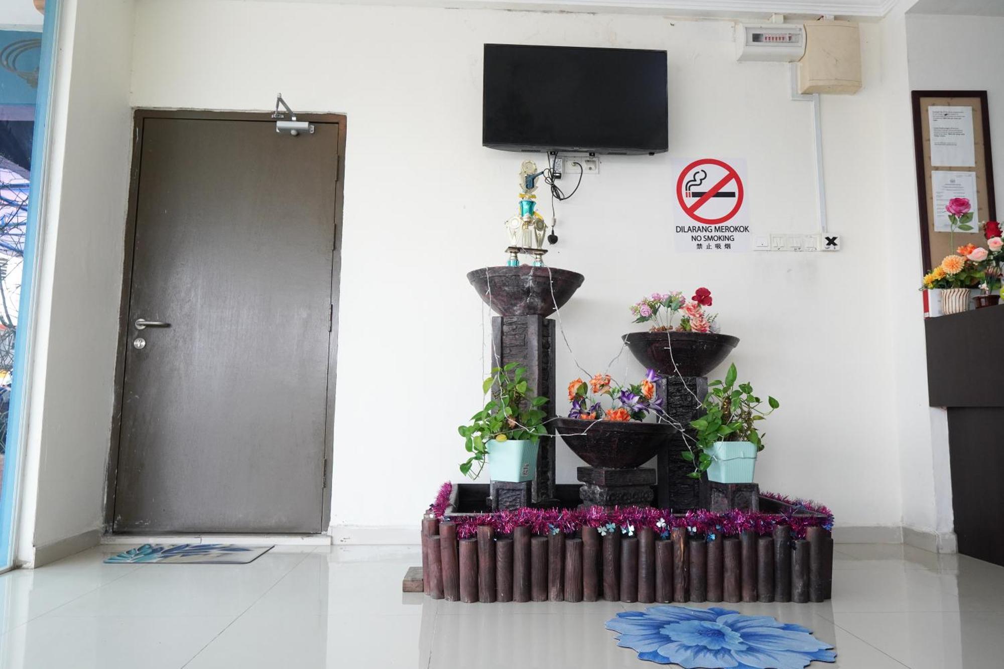 Hotel Shri Putiri Pasir Gudang Extérieur photo